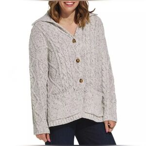 Le Lis Heather Grey Button-Up Cable Knit Cardigan